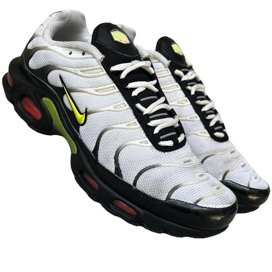 Nike Air Max Plus Tn White Red Green